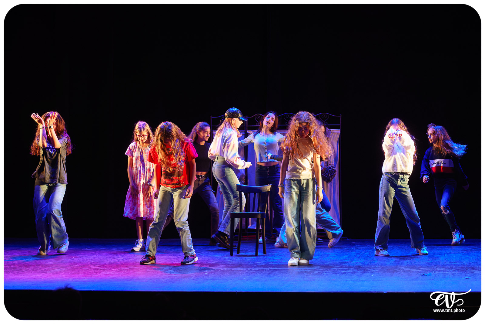LES FEMMES SAVANTES (ATELIER THÉÂTRE DU COLLÈGE FOCH)